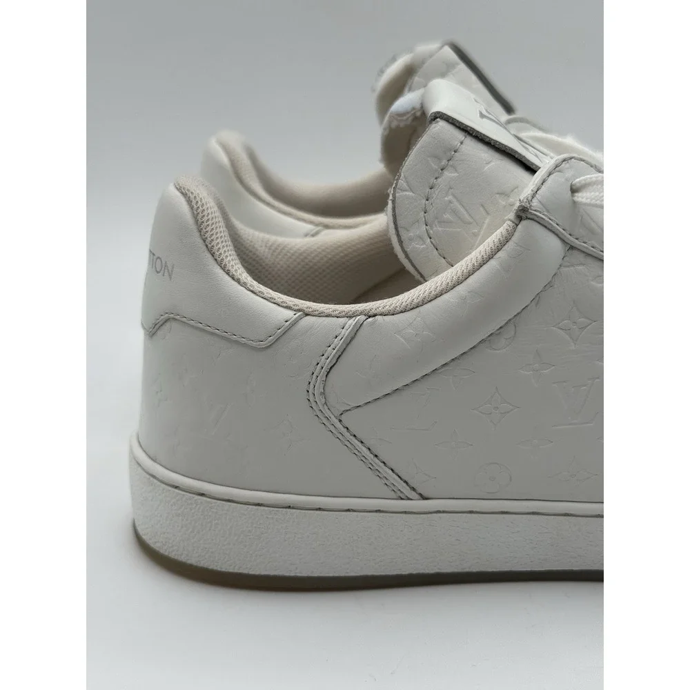 Louis Vuitton Rivoli Monogram leather sneaker - Men's size 8 - Picture 3 of 16